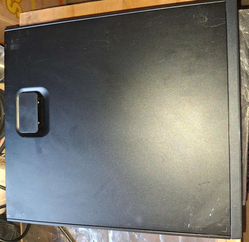 HP Eitedesk 705 G3 AMD