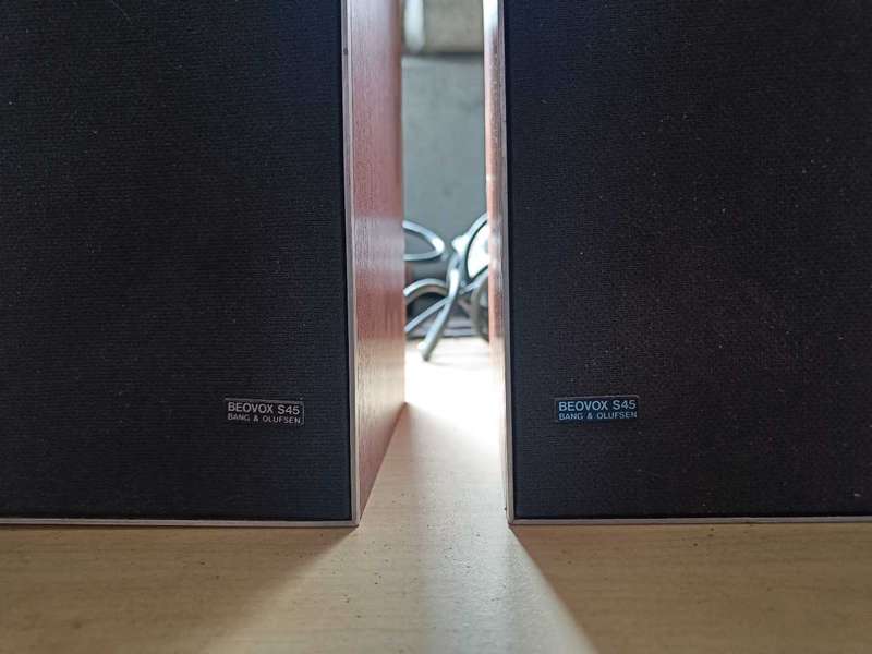 Bang and Olufsen Beovox S45 Speakers