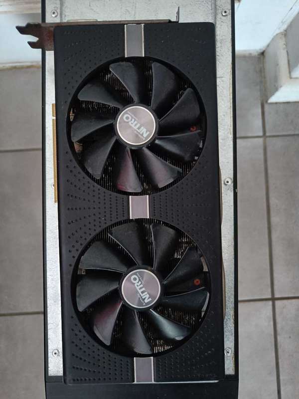 Sapphire RX570 4gb nitro graphics card