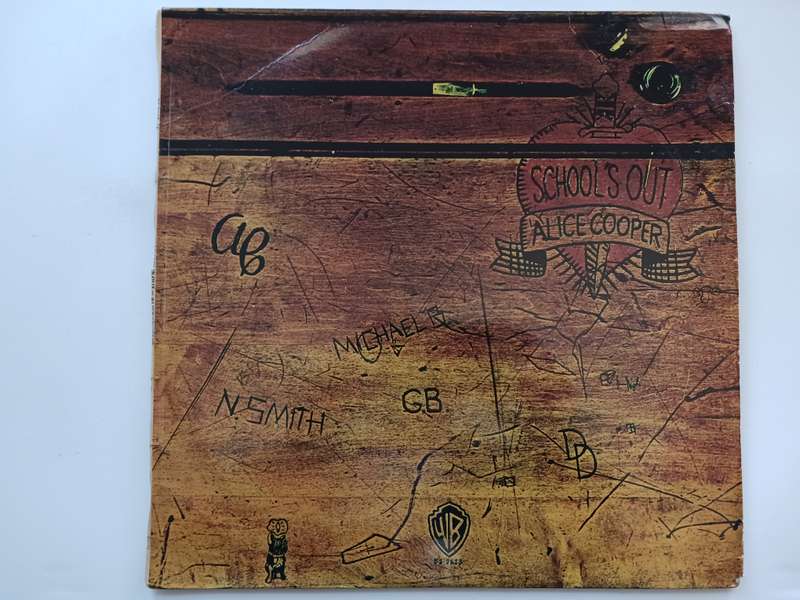 Alice Cooper - School's Out  ( 1972 SA released LP )