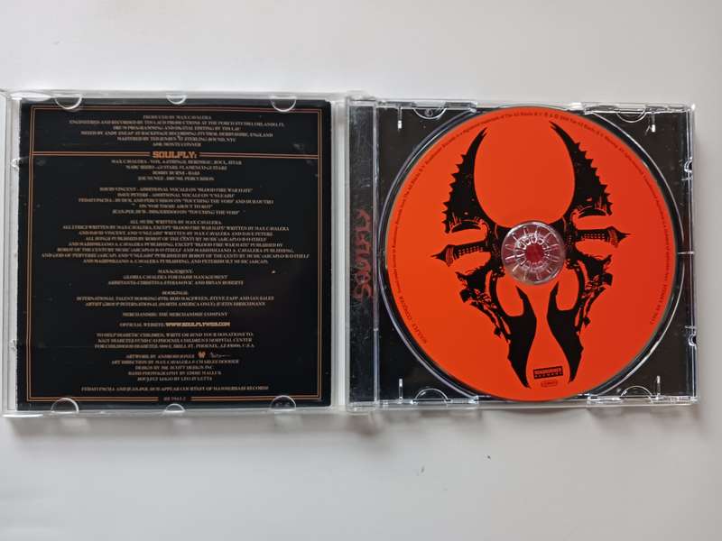 Soullfly - Conquer  ( Released in Europe 2008 picture Disc CD )