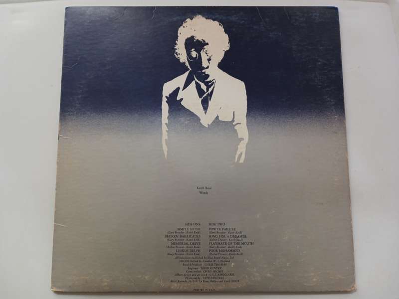 Procol Harum - Broken Barricades  ( 1971 US released Die-Cut LP )