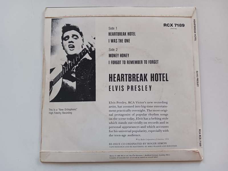 Elvis Presley - Heartbreak Hotel  ( 1981 UK released 7" EP 45 RPM )