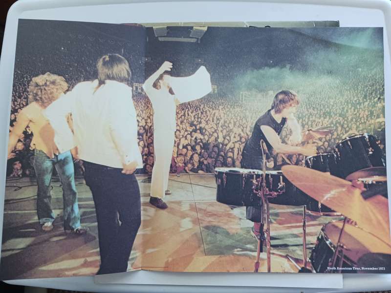 The Who - Odds and Sods ( 1974 UK released NM LP, cover die -cut )