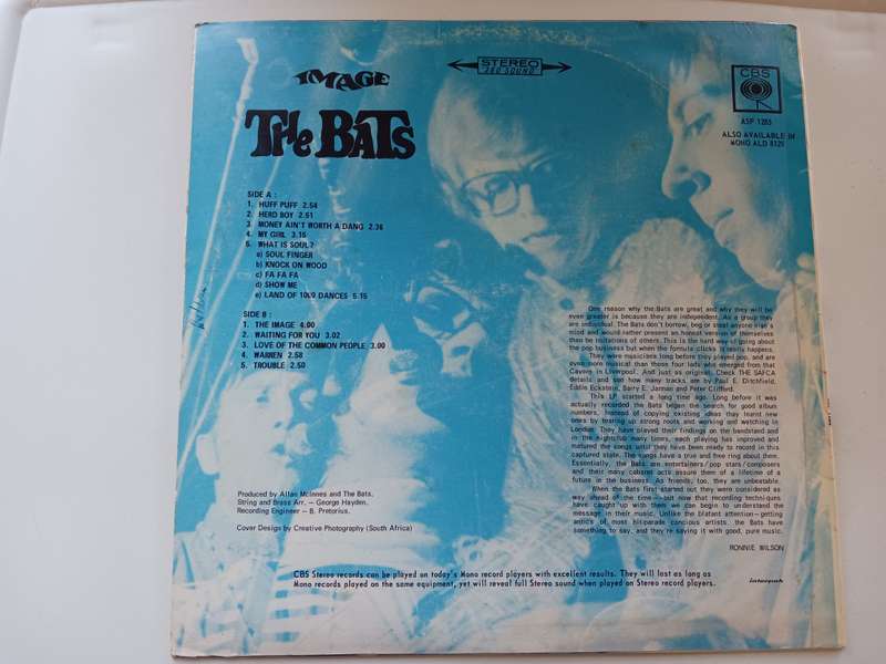 The Bats*- Image  ( scarce 1968 SA released LP  EX  )