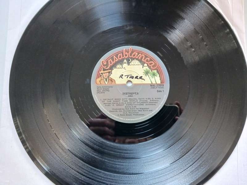 Kiss - Destroyer   ( scaece 1976 SA released LP )