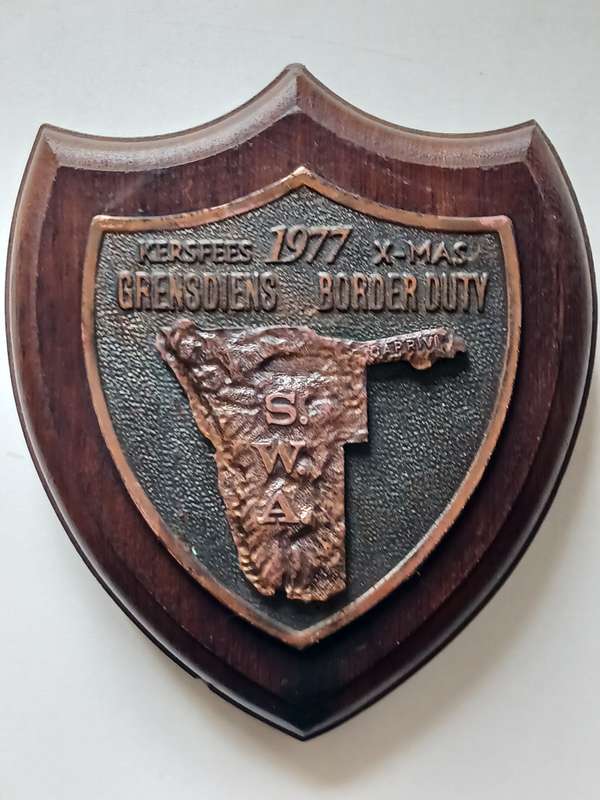 Border Duty, X - Mas, 1977, S W A  ( plaque )