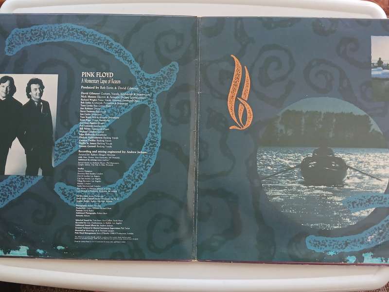 Pink Floyd - A Momentary Lapse of Reason   ( 1987 SA released LP )