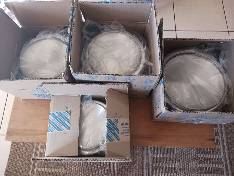 AMC Pots,4 Piece Set with 2 Accessories