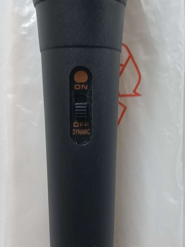 Microphone - Make - Dynamic ( in a great condition,looks unused.)