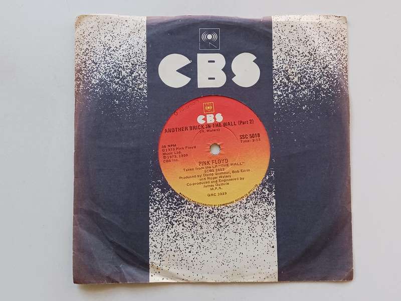Pink Floyd - Another Brick in the Wall ( part 2 ) ( scarce 1980 SA released 7` single EX / VG+ )