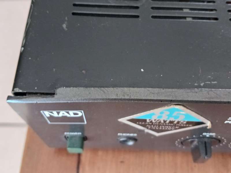 Nad Stereo Integrated Amplifier Model 3225PE  ( 25 watts per channel.)