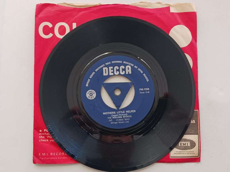 The Rolling Stones - Mothers Little Helper / Out Of Time ( Rare 1966 Rhodesian released 7' vinyl.)