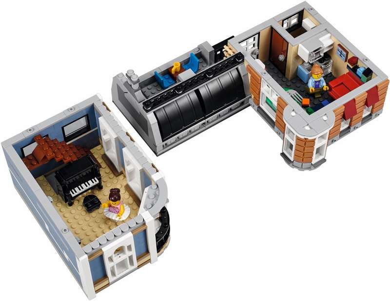 New LEGO Creator Expert Assembly Square Modular Building - New in Sealed Box - Discontinued (10255)