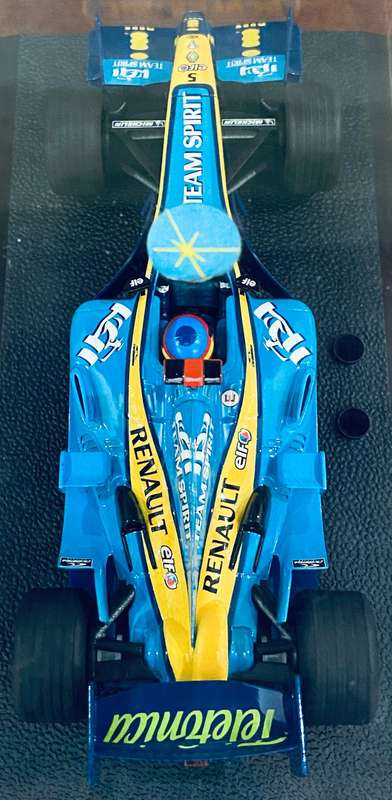 Formula 1: Renault R25 (2005 World Championship Winner) - Fernando Alonso