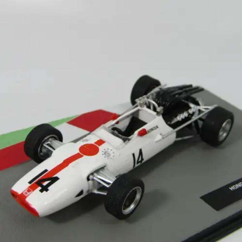 Formula 1: Honda RA300 (#14 John Surtees - 1967)