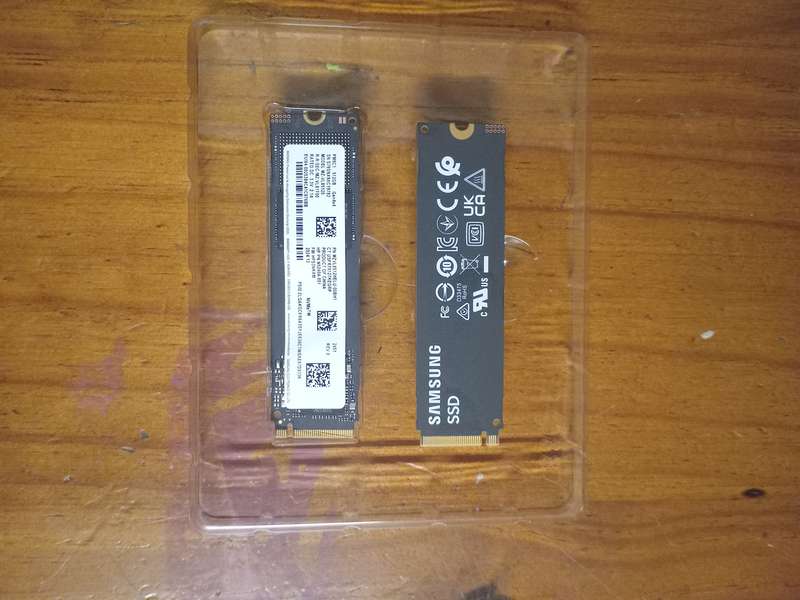 Samsung 512 NVMe SSD M.2