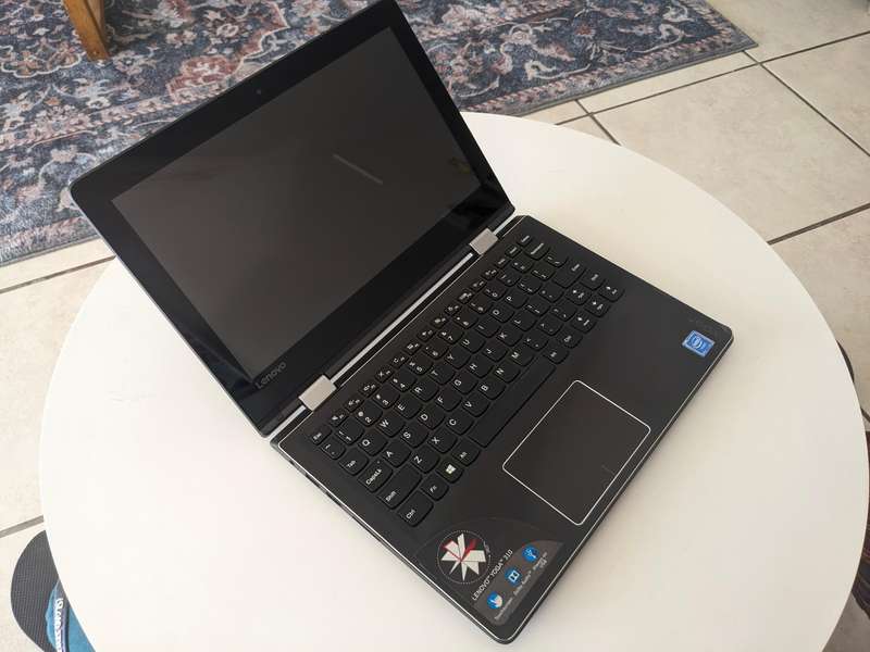 Lenovo Yoga 310