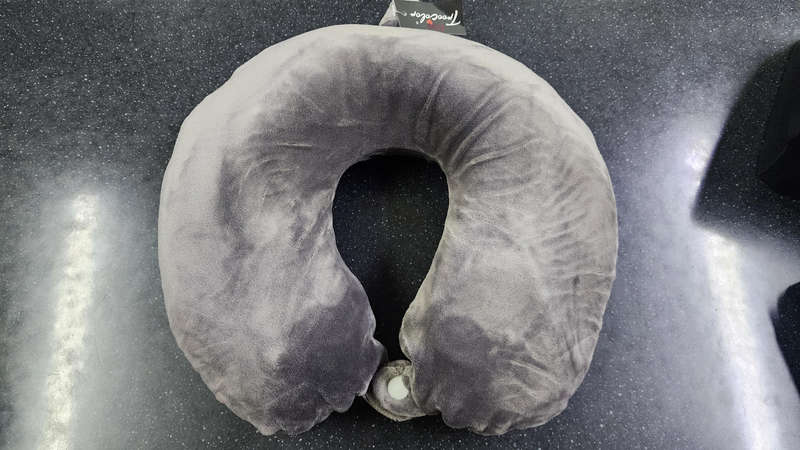 Travel Pillow U shape Pillow Neck Pillow Memory foam pillow