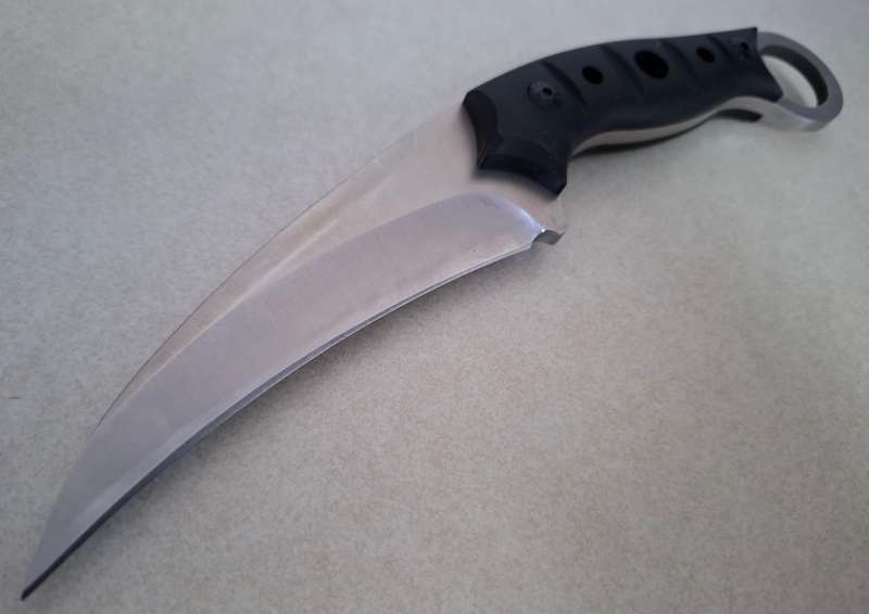 BLACK TALON KARAMBIT