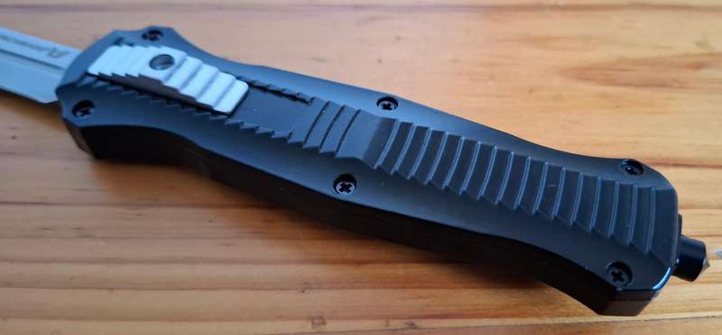 INFIDEL 3300  SWITCHBLADE