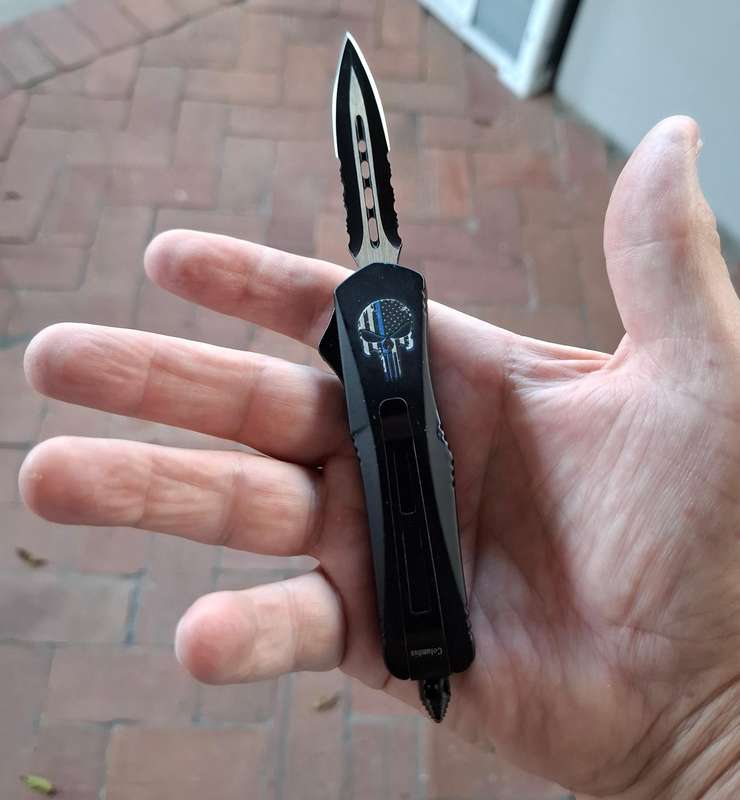 MICROTECH COLUMBIA MINI DOUBLE-EDGED SWITCHBLADE