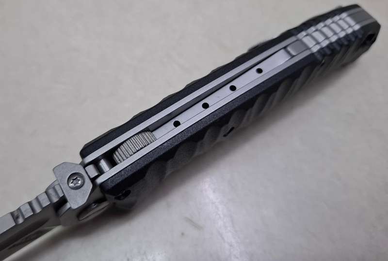RUSSIAN HOKC 1141 FOLDING KNIFE