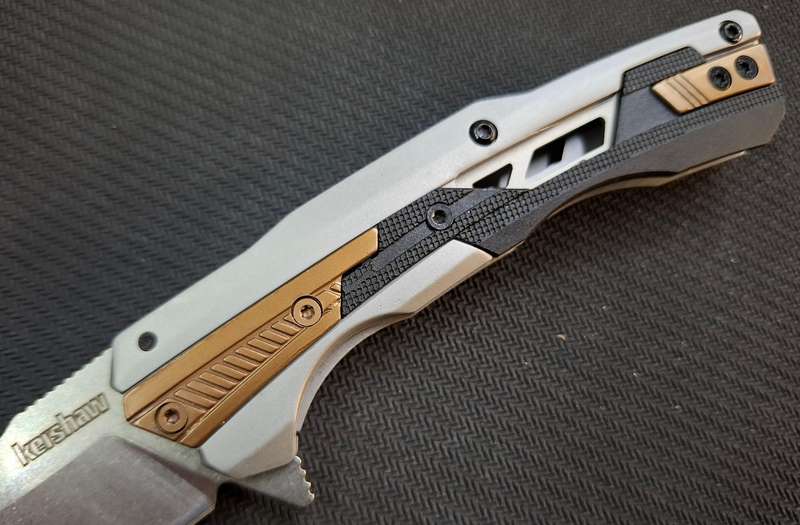 KERSHAW FOLDING KNIFE