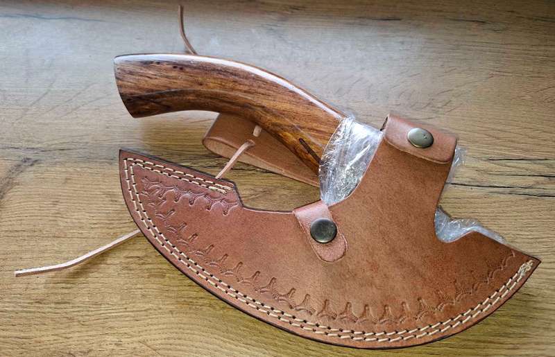 DAMASCUS VIKING AXE (A02)