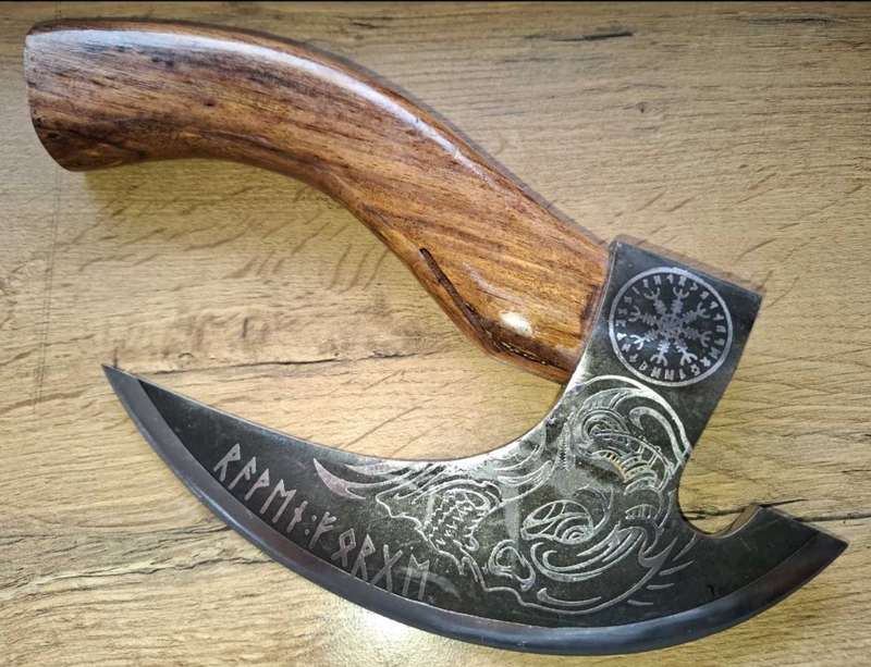 DAMASCUS VIKING AXE (A02)