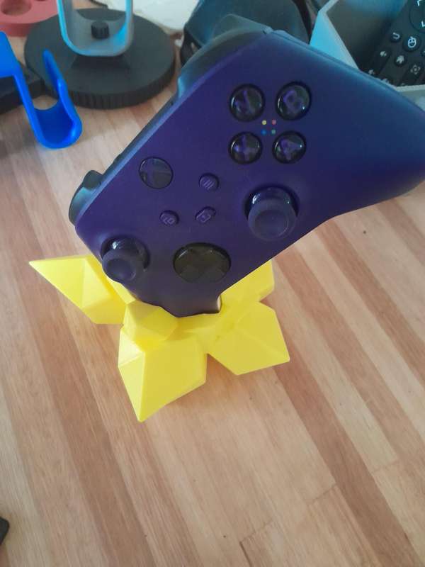 Yellow 3D printed Xbox Remote Stand
