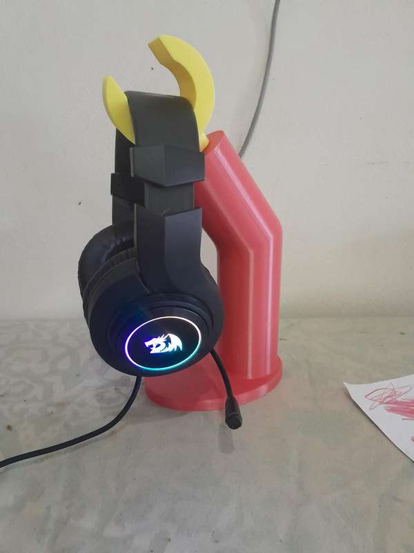 3D printed Lego Themed Headset stand