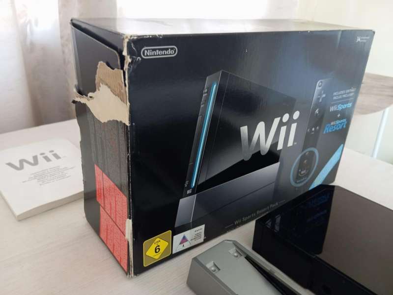 boxed wii console with wii sports and sports resort bundle