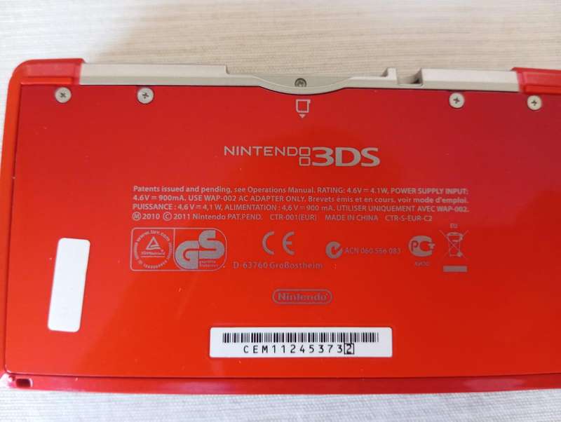 Nintendo 3DS Red Console With Original Charger