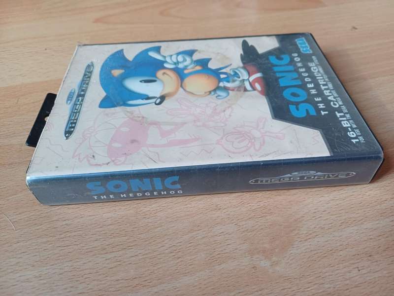 Sonic the Hedgehog - case and manual only Sega Mega Drive