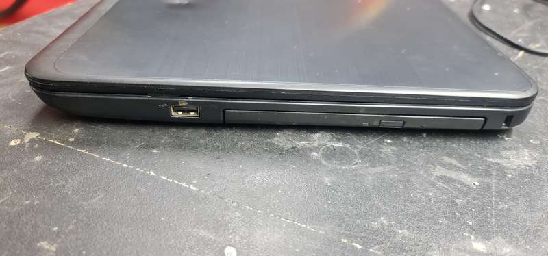 (026) Dell Latitude 3540 - I5 4th gen CPU - (NB! Must Read Description)