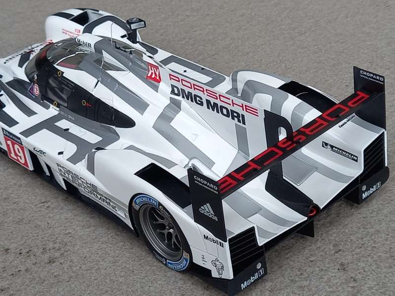 Porsche 919 - 2015 Le Mans winner - Spark 1/18
