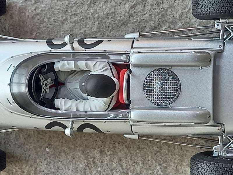 Porsche 804 F1 car - 1962 French GP winner - Gurney - Autoart Signature Ltd Edition 1/18