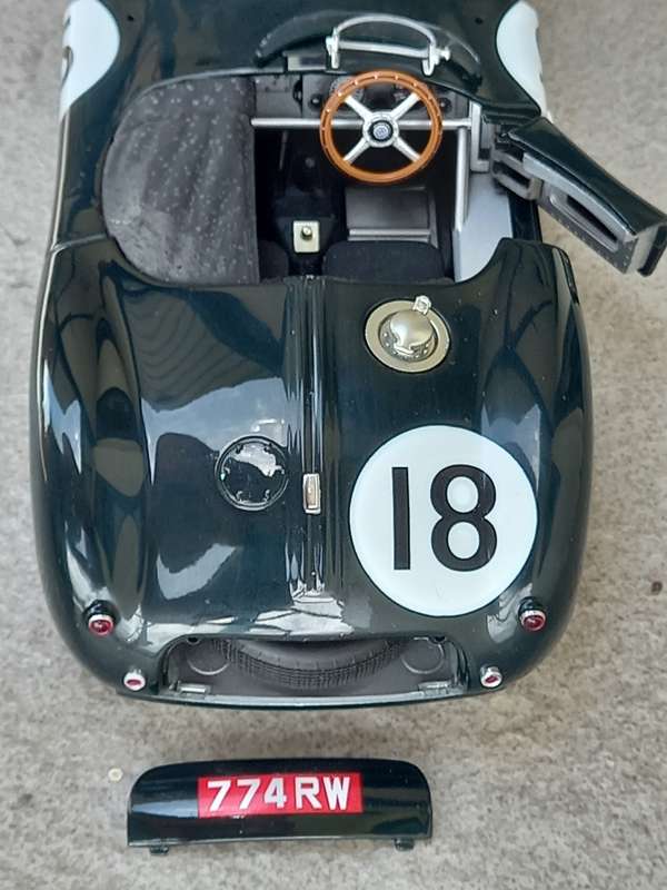 Jaguar C-Type - 1953 Le Mans winner - Autoart 1/18
