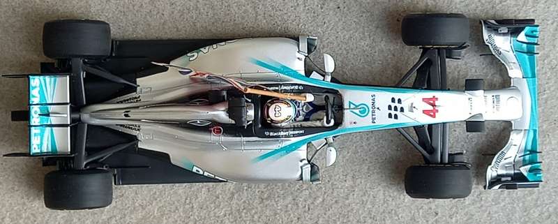 Mercedes W05 - Hamilton World Champion 2014 - Abu Dhabi - Spark 1/18