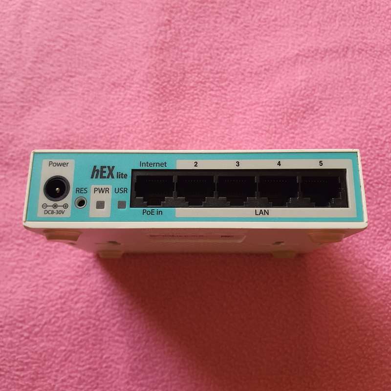 MikroTik hEX Lite RB750R2