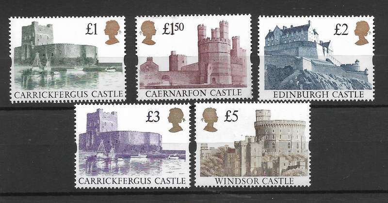 QUEEN ELIZABETH II CASTLES TWO Different Issues