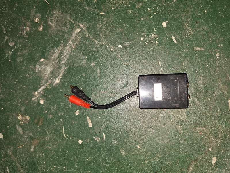 ground loop isolator for car sound
