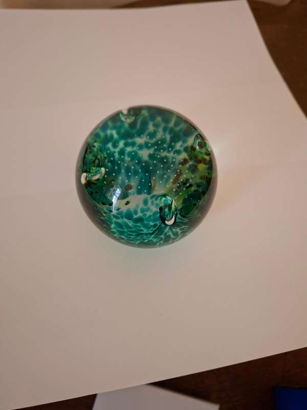 CAITHNESS GLASS PAPER WEIGHT