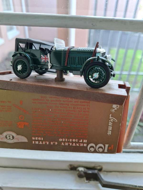 BENTLEY 4/5 LITRE HP 105-130 1928 (1/43)