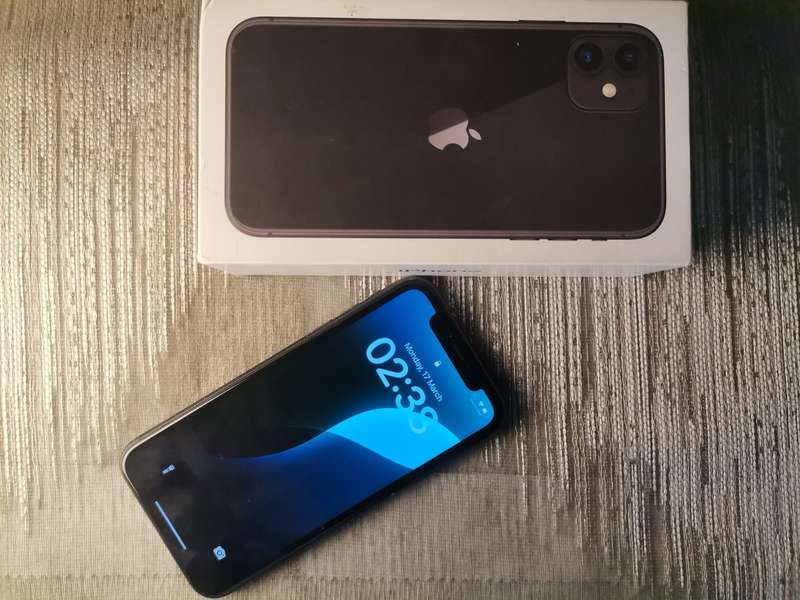 Iphone 11 64 GB