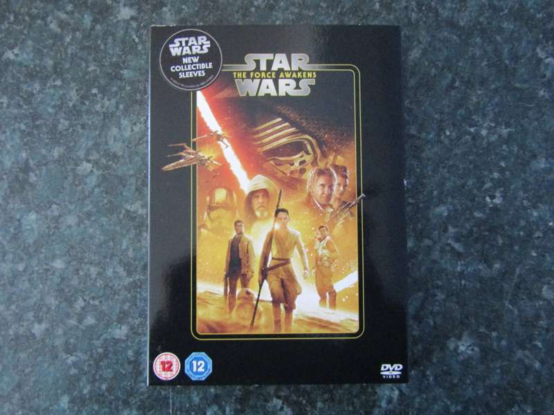 Star Wars: The Force Awakens (DVD)