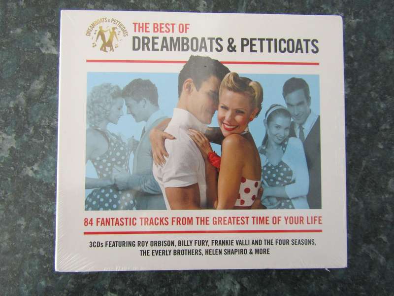 Various  Dreamboats And Petticoats : The Best Of (3 CD)