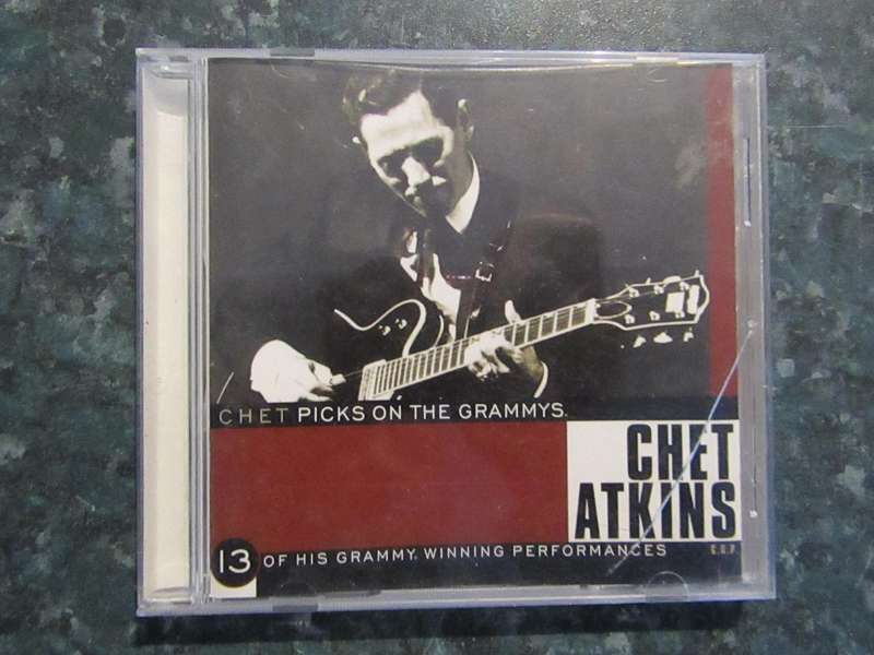 Chet Atkins - Chet Picks On The Grammys (CD)