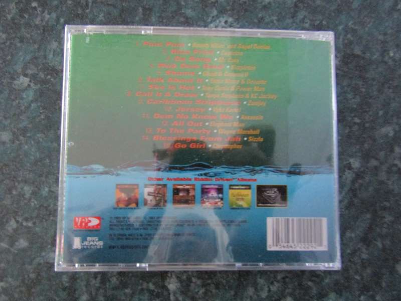 Various Artists - Riddim Driven Allout (CD)